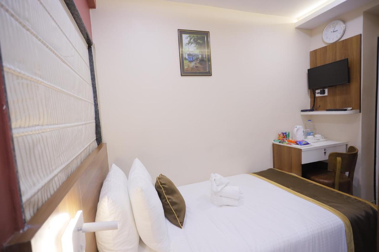 The Avenue Hotel Ballygunge Kolkata Luaran gambar