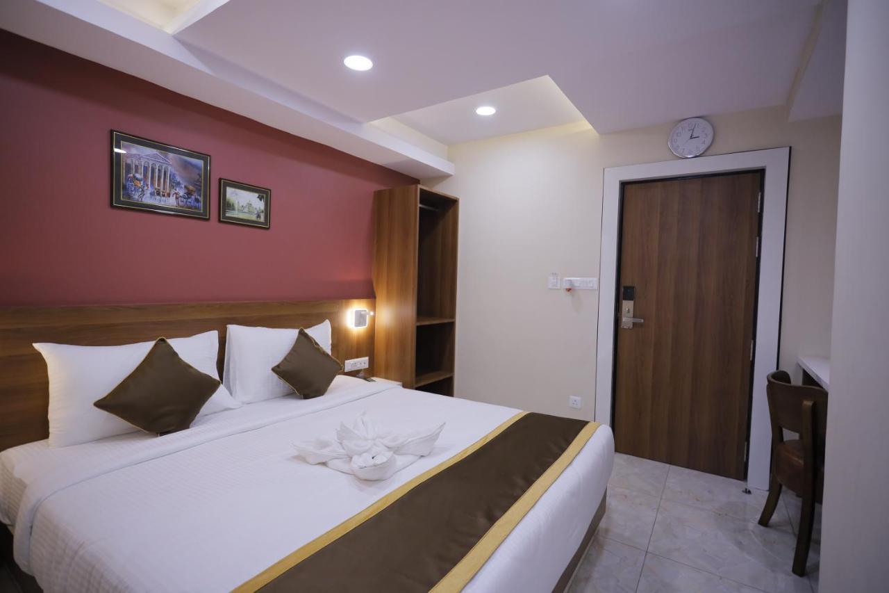 The Avenue Hotel Ballygunge Kolkata Luaran gambar